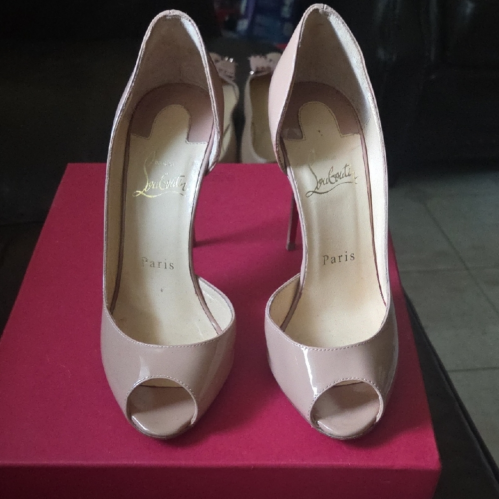 CHRISTIAN LOUBOUTIN BEIGE PATENT LEATHER DEMI YOU D'ORSAY PUMPS SZ 36.5